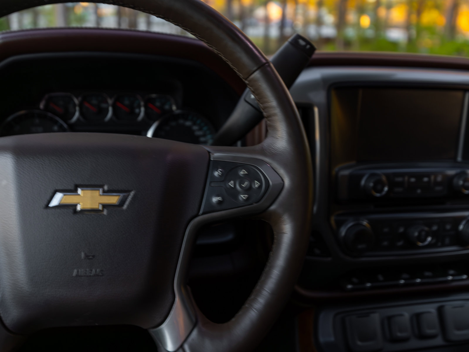 Used 2017 Chevrolet Silverado 1500 High Country image 8