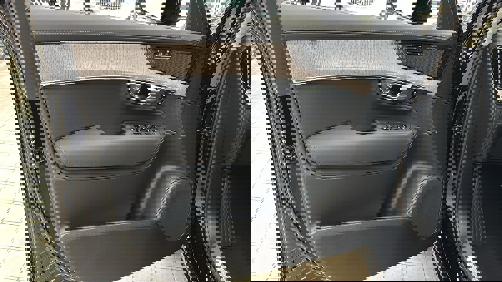 New 2026 Volvo XC90 B6 Ultra w/ Protection Package Premier image 21