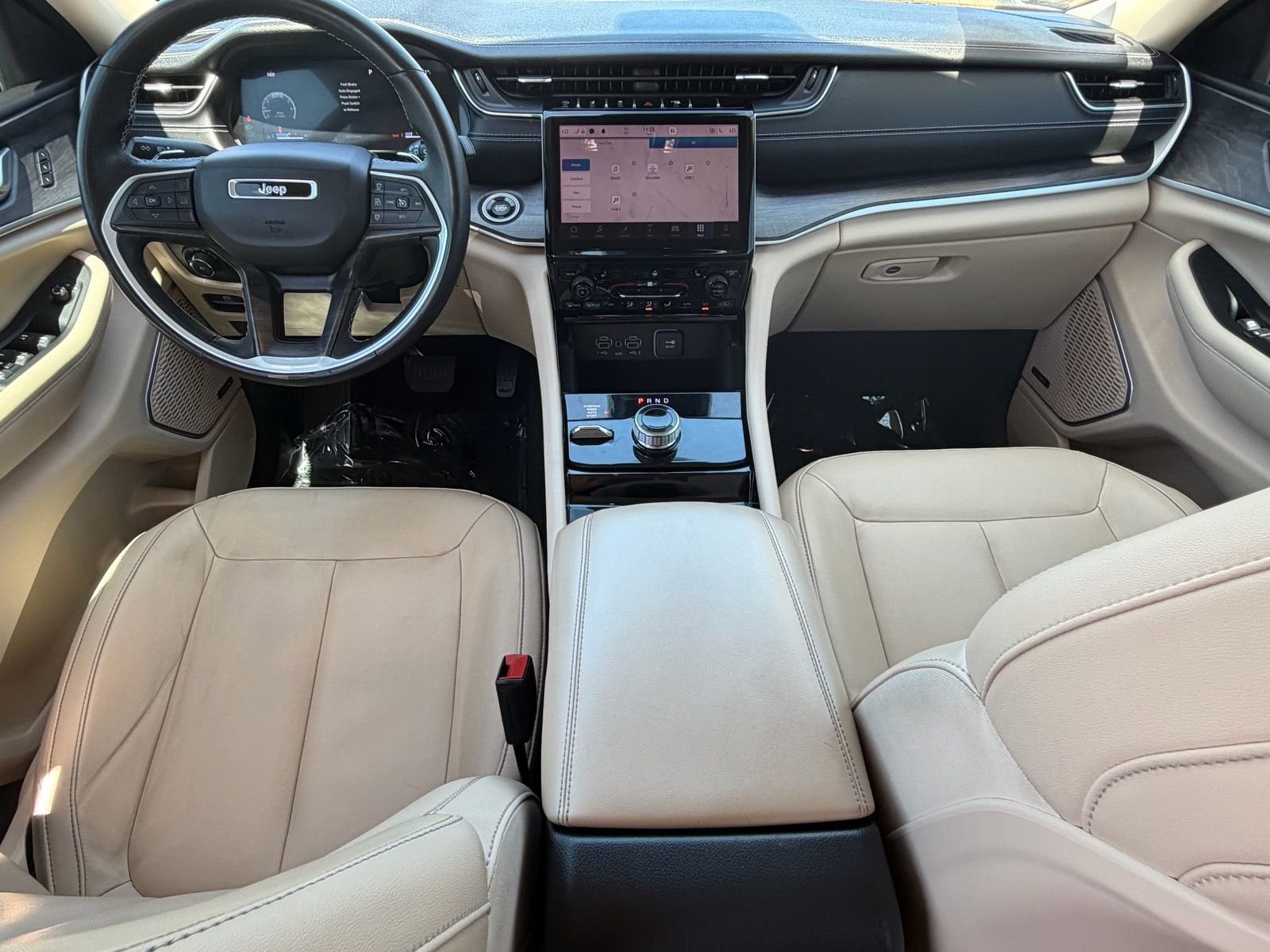 Used 2021 Jeep Grand Cherokee L Limited AWD/4WD image 31