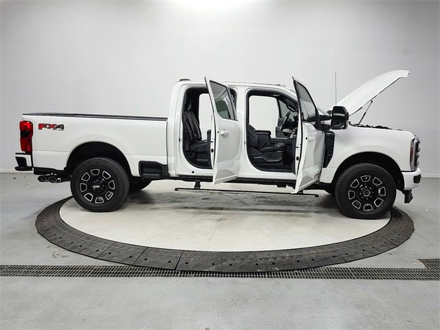 Used 2025 Ford F250 Platinum image 16