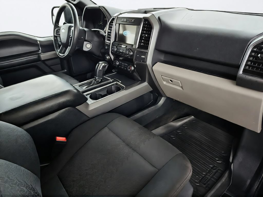 Used 2020 Ford F150 XLT w/ Equipment Group 302A Luxury AWD/4WD image 24