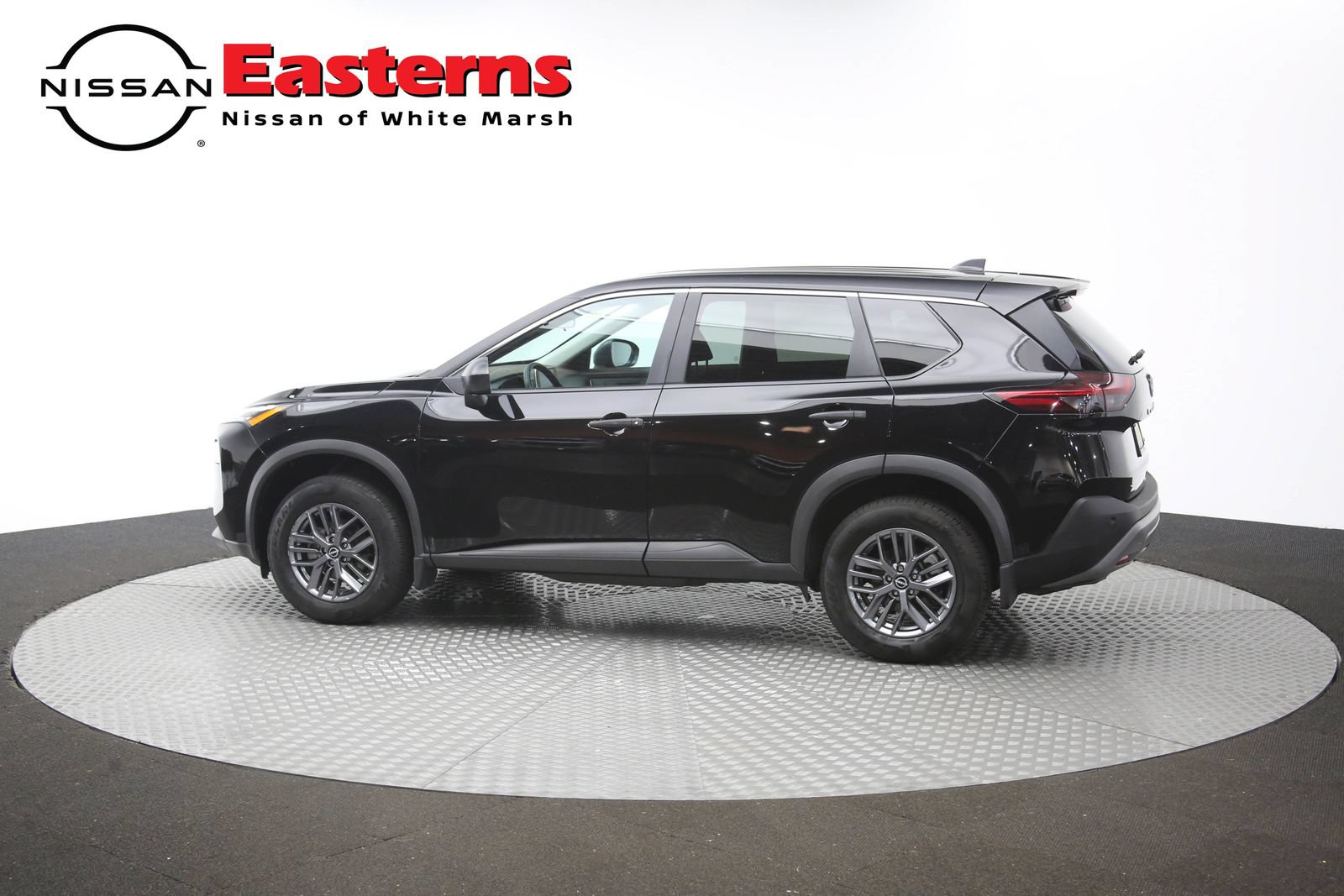 Used 2023 Nissan Rogue S AWD/4WD image 61
