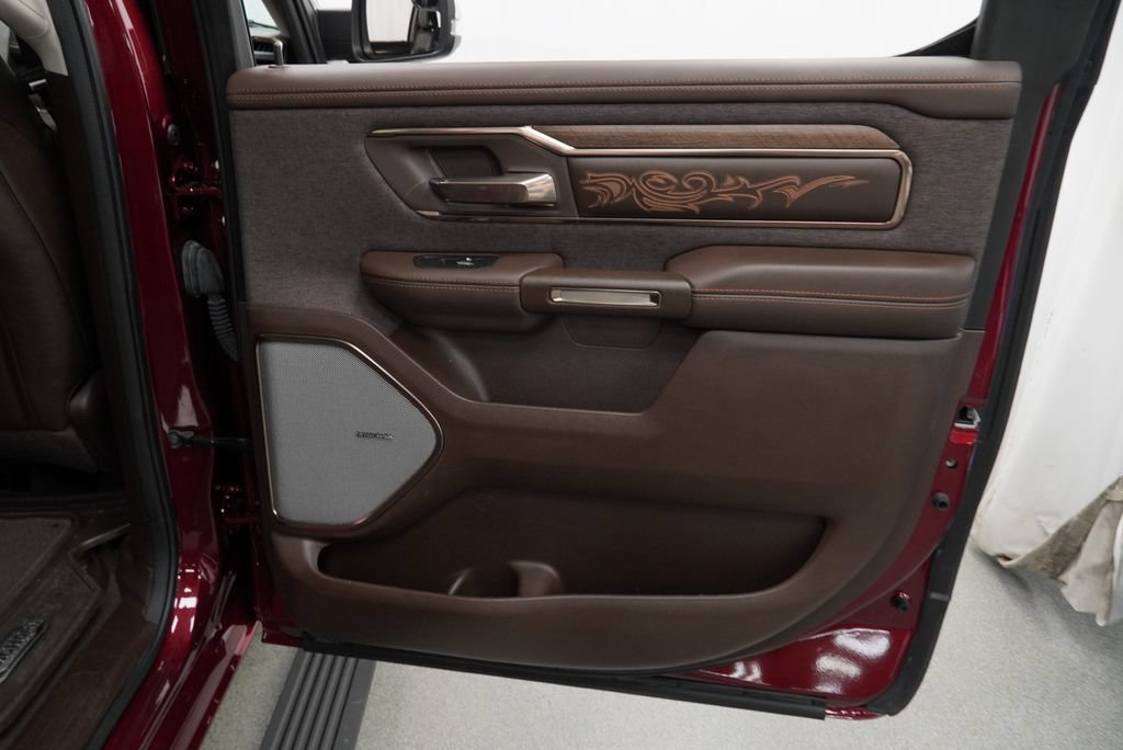 Used 2025 RAM 1500 Limited AWD/4WD image 41