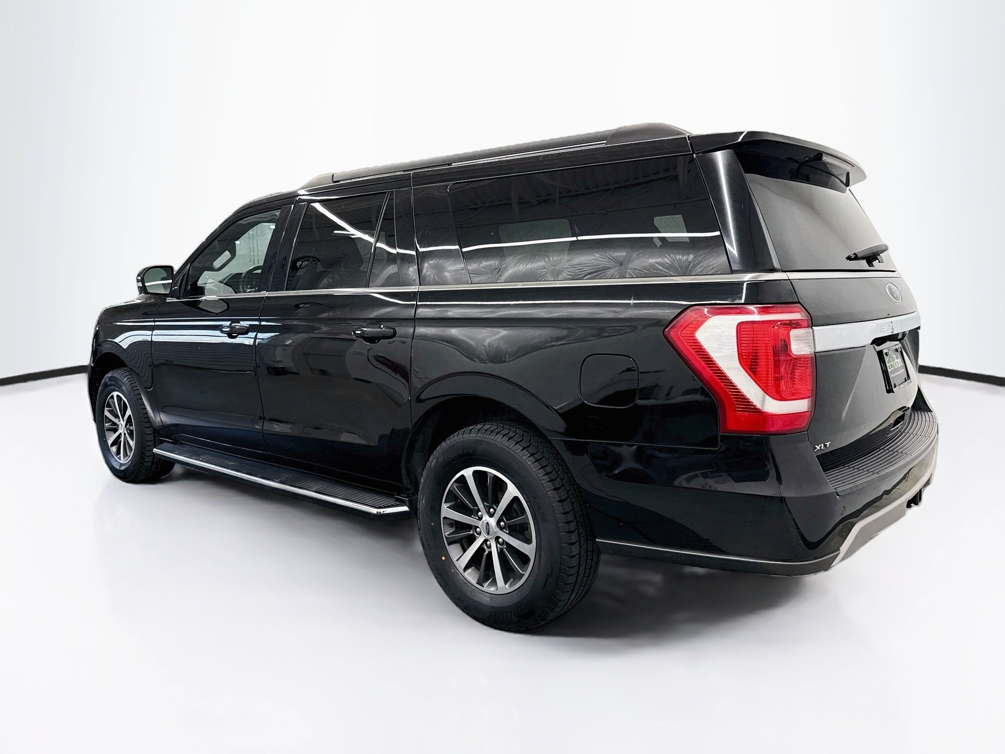 Used 2020 Ford Expedition Max XLT w/ Equipment Group 202A RWD image 5
