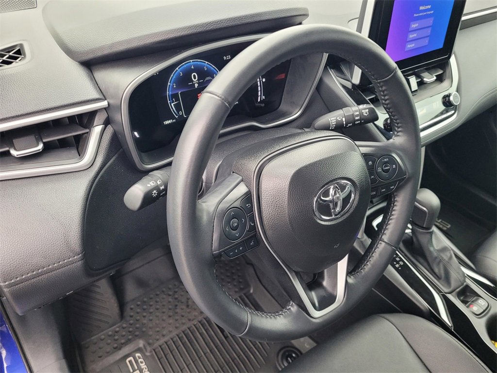 Certified 2025 Toyota Corolla Cross XLE image 26