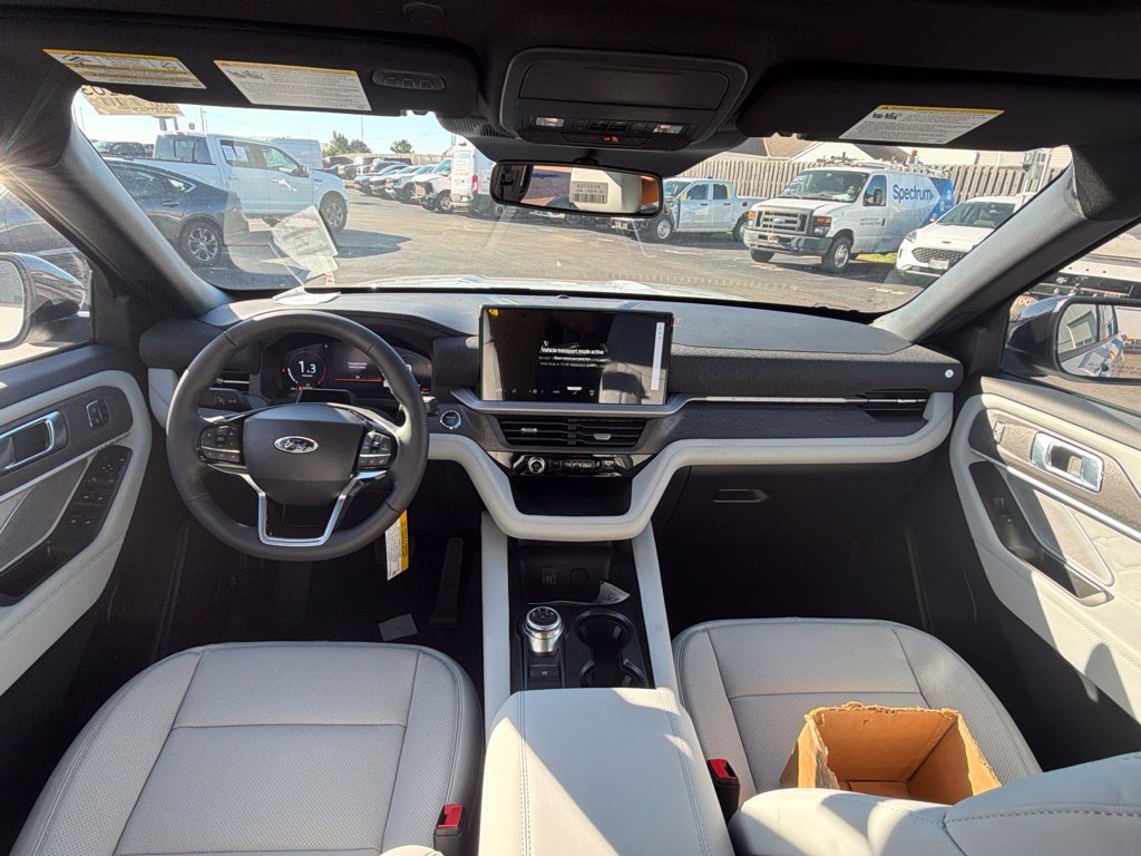 New 2027 Ford Explorer Platinum w/ LUX Leather Package AWD/4WD image 18