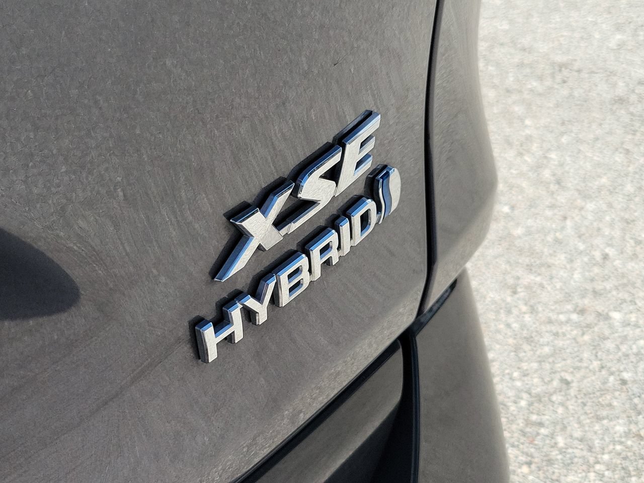 Used 2024 Toyota RAV4 XSE AWD/4WD image 7