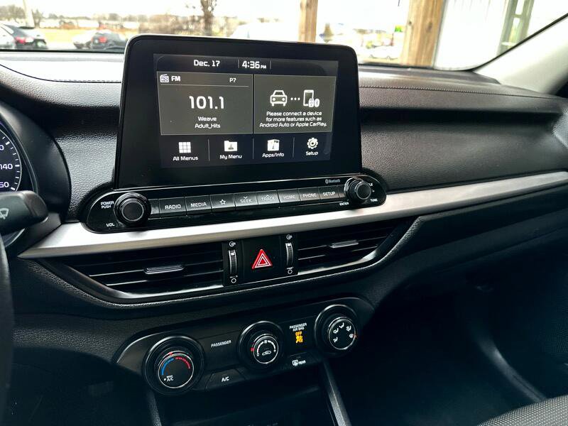 Used 2020 Kia Forte LXS image 16