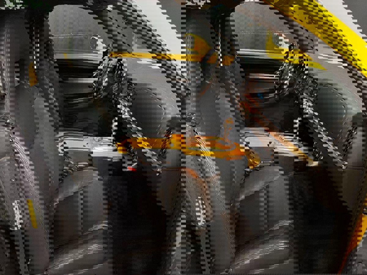 Used 2005 Chevrolet SSR w/ Preferred Equipment Group image 20