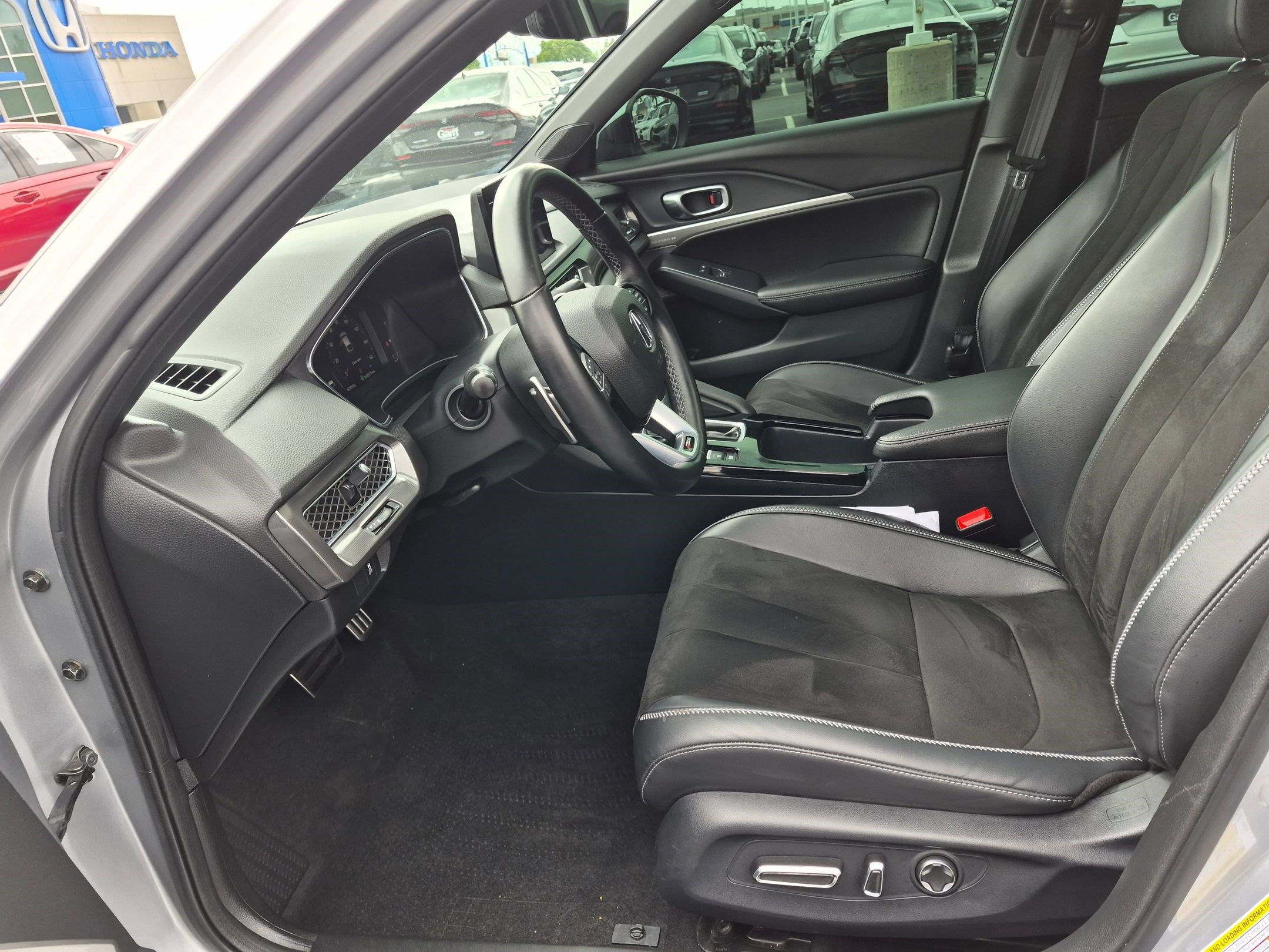 Used 2024 Acura Integra A-Spec FWD image 17