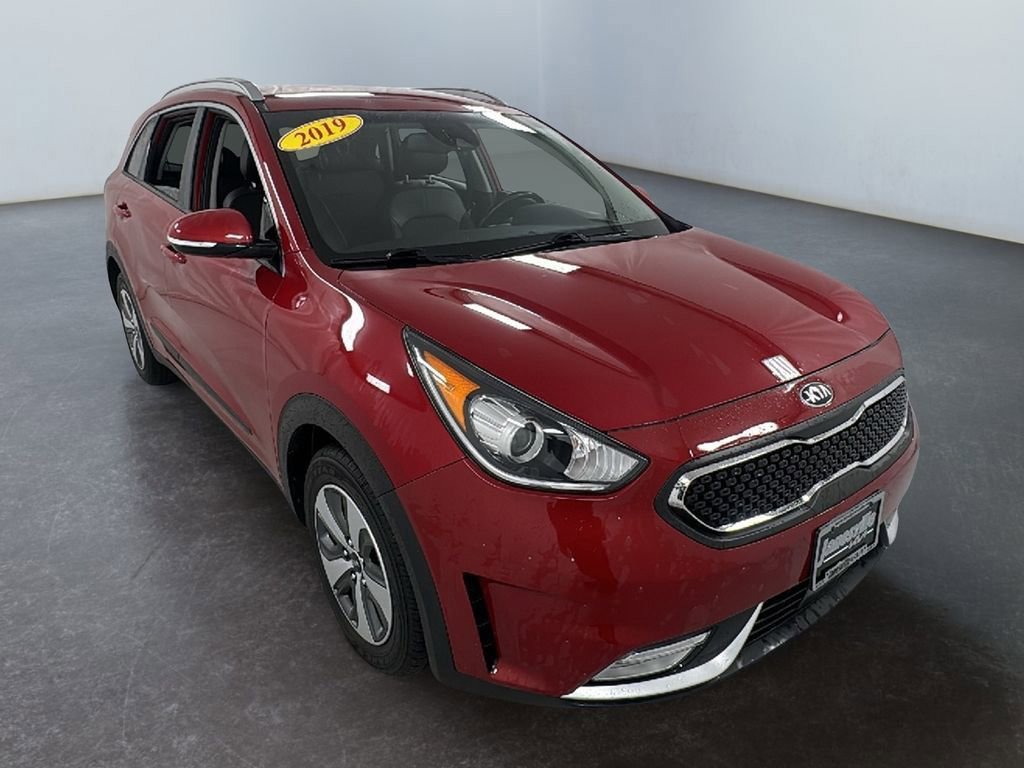 Used 2019 Kia Niro EX image 1
