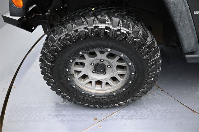 Used 2018 Jeep Wrangler Sport AWD/4WD image 18