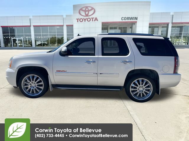 Used 2013 GMC Yukon Denali AWD/4WD image 3