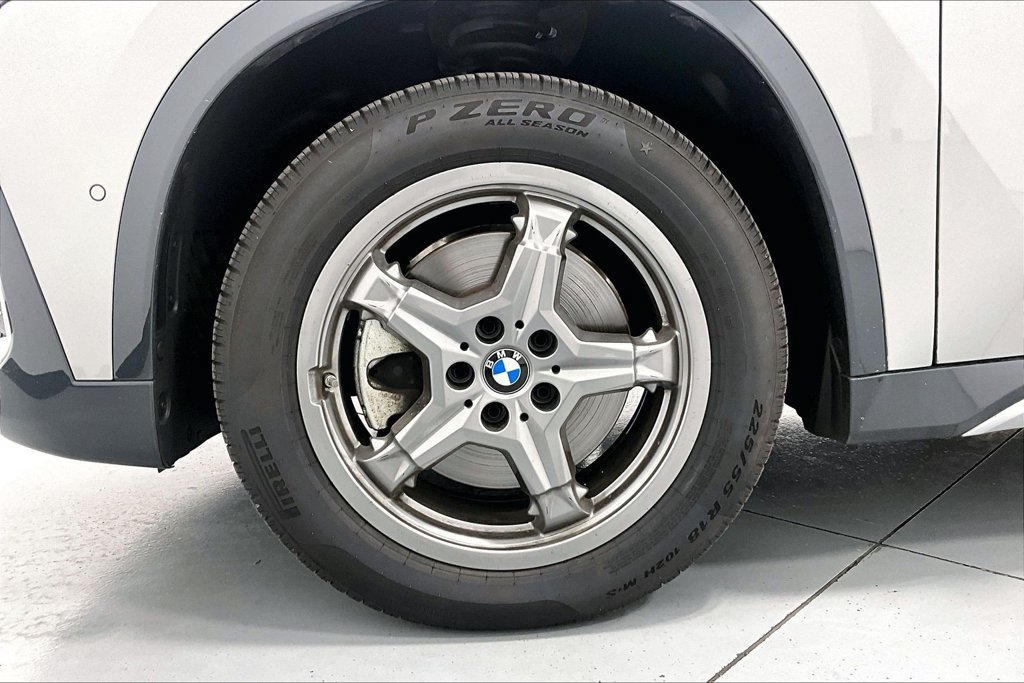 Used 2026 BMW X1 xDrive28i AWD/4WD image 8