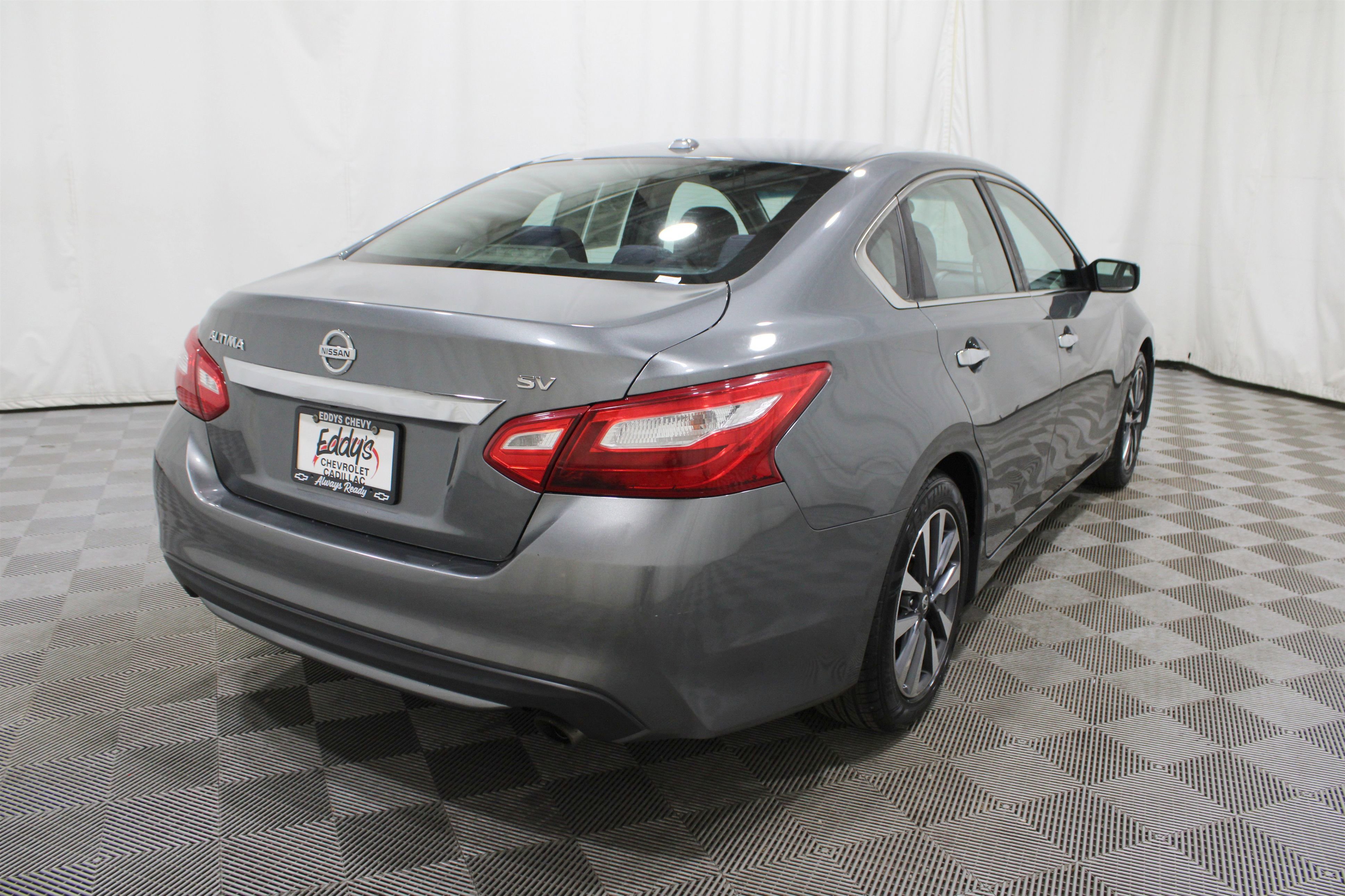 Used 2017 Nissan Altima 2.5 SV image 28