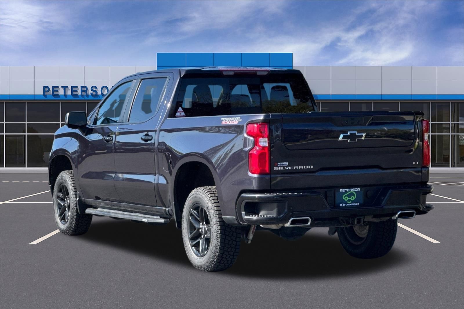 Certified 2022 Chevrolet Silverado 1500 LT Trail Boss w/ LT Trail Boss Premium Package AWD/4WD image 6
