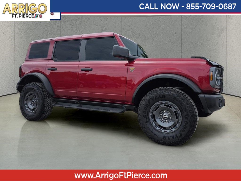 Used 2025 Ford Bronco Badlands w/ Sasquatch Package AWD/4WD image 1