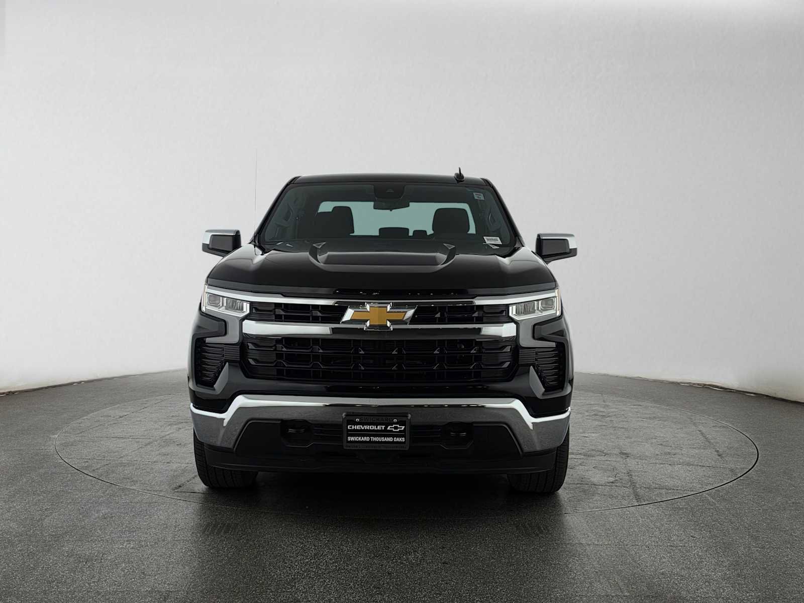 Used 2023 Chevrolet Silverado 1500 LT AWD/4WD image 8