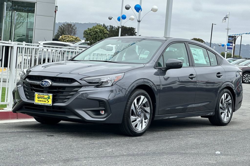 Used 2025 Subaru Legacy Limited image 8