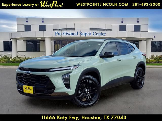 Used 2024 Chevrolet Trax ACTIV w/ Driver Confidence Package FWD image 1