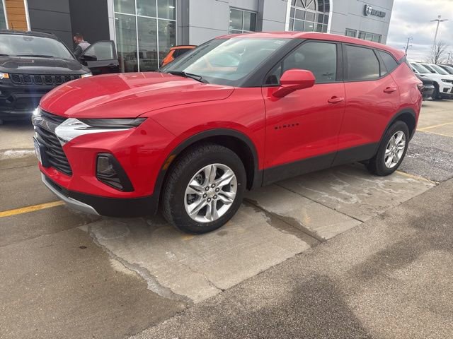 Used 2021 Chevrolet Blazer LT image 2