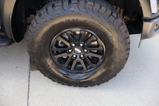 Used 2024 Ford F150 Raptor AWD/4WD image 9
