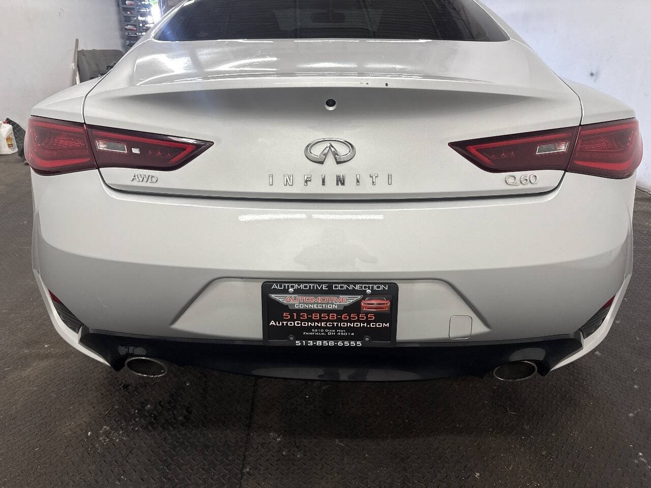 Used 2018 INFINITI Q60 2.0t w/ Moonroof Package AWD/4WD image 5