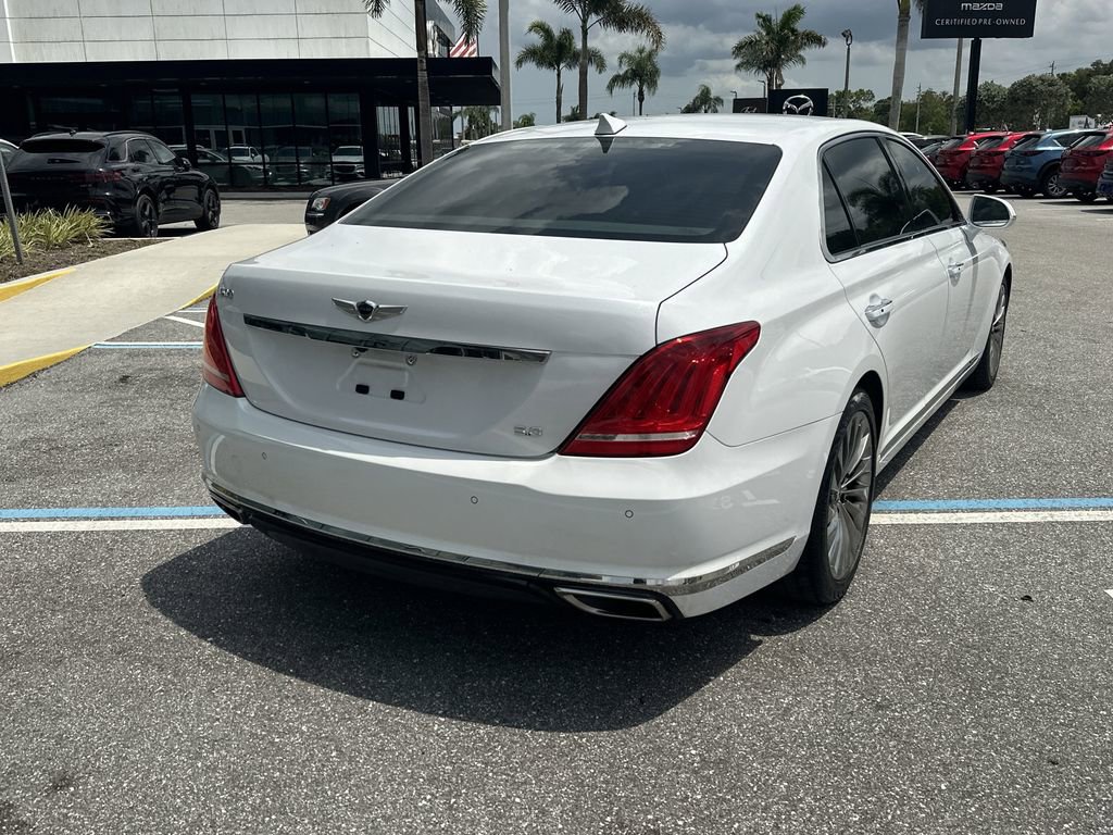 Used 2018 Genesis G90 5.0 Ultimate RWD image 7