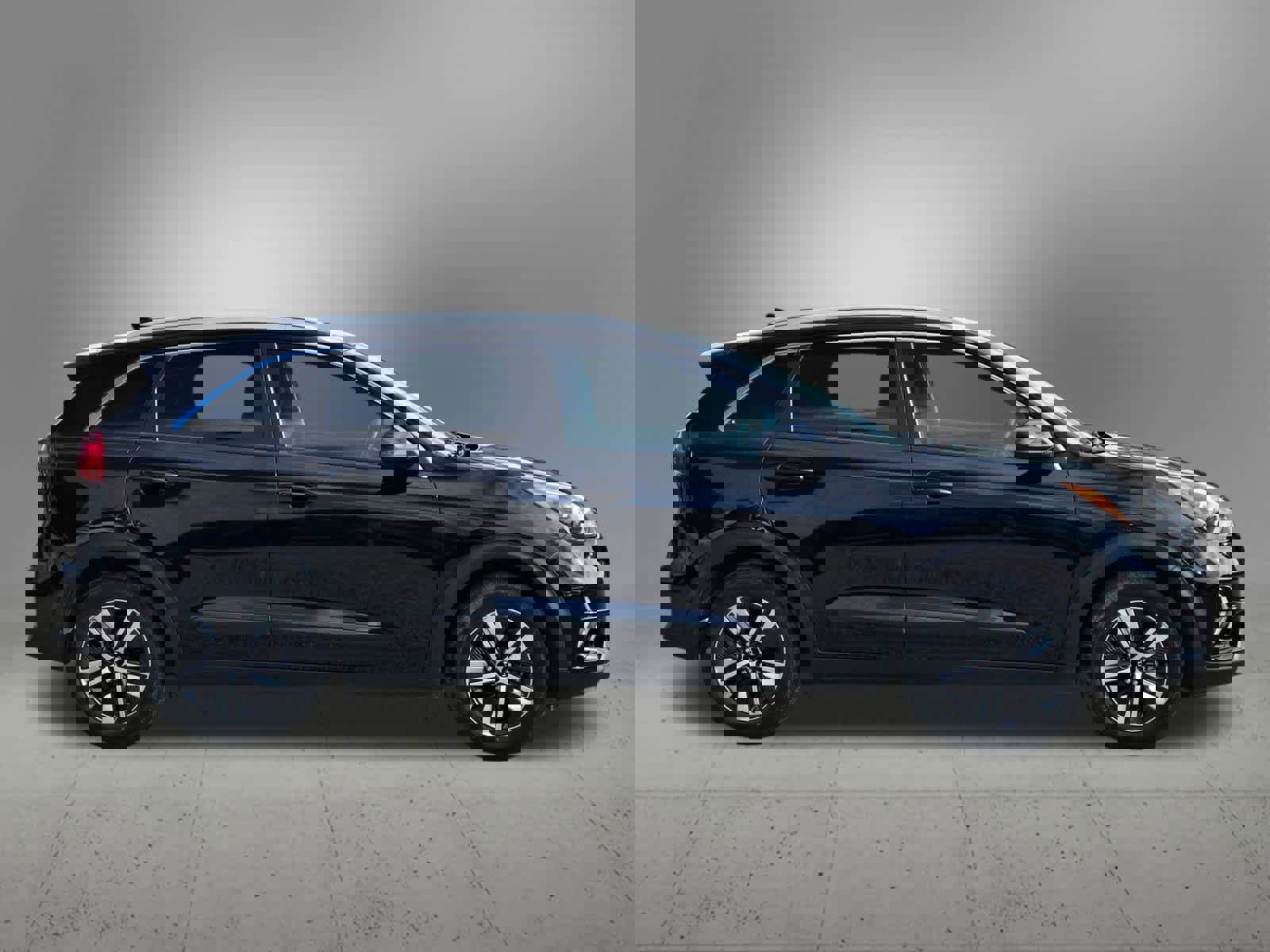 Certified 2022 Kia Niro LXS image 7