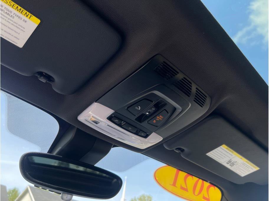 Used 2021 BMW X1 xDrive28i w/ M Sport Package image 15