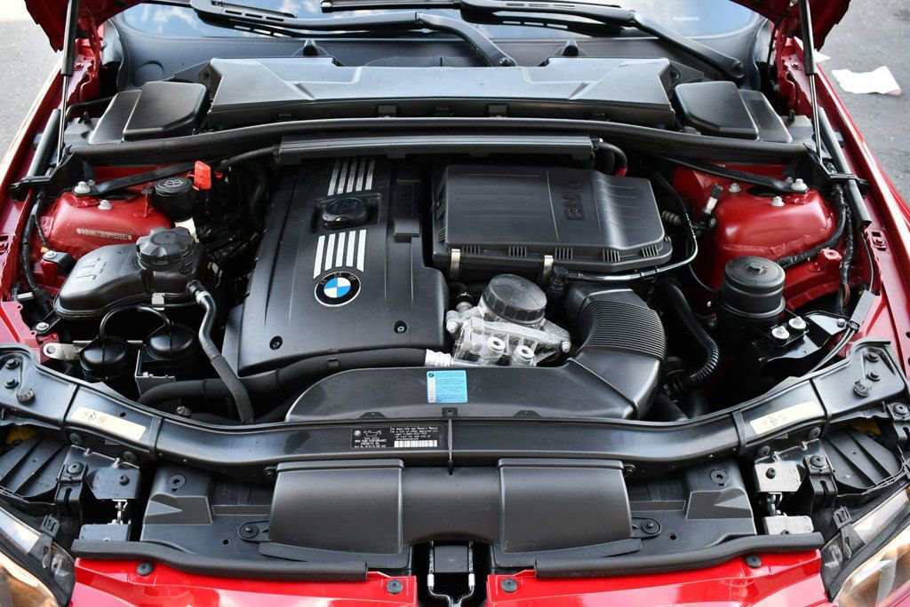 Used 2008 BMW 335i Convertible image 73