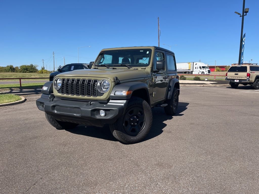 Used 2025 Jeep Wrangler Sport image 3