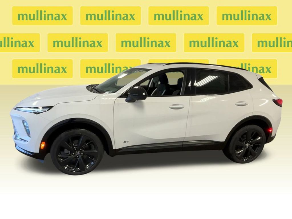 New 2025 Buick Envision Sport Touring image 5