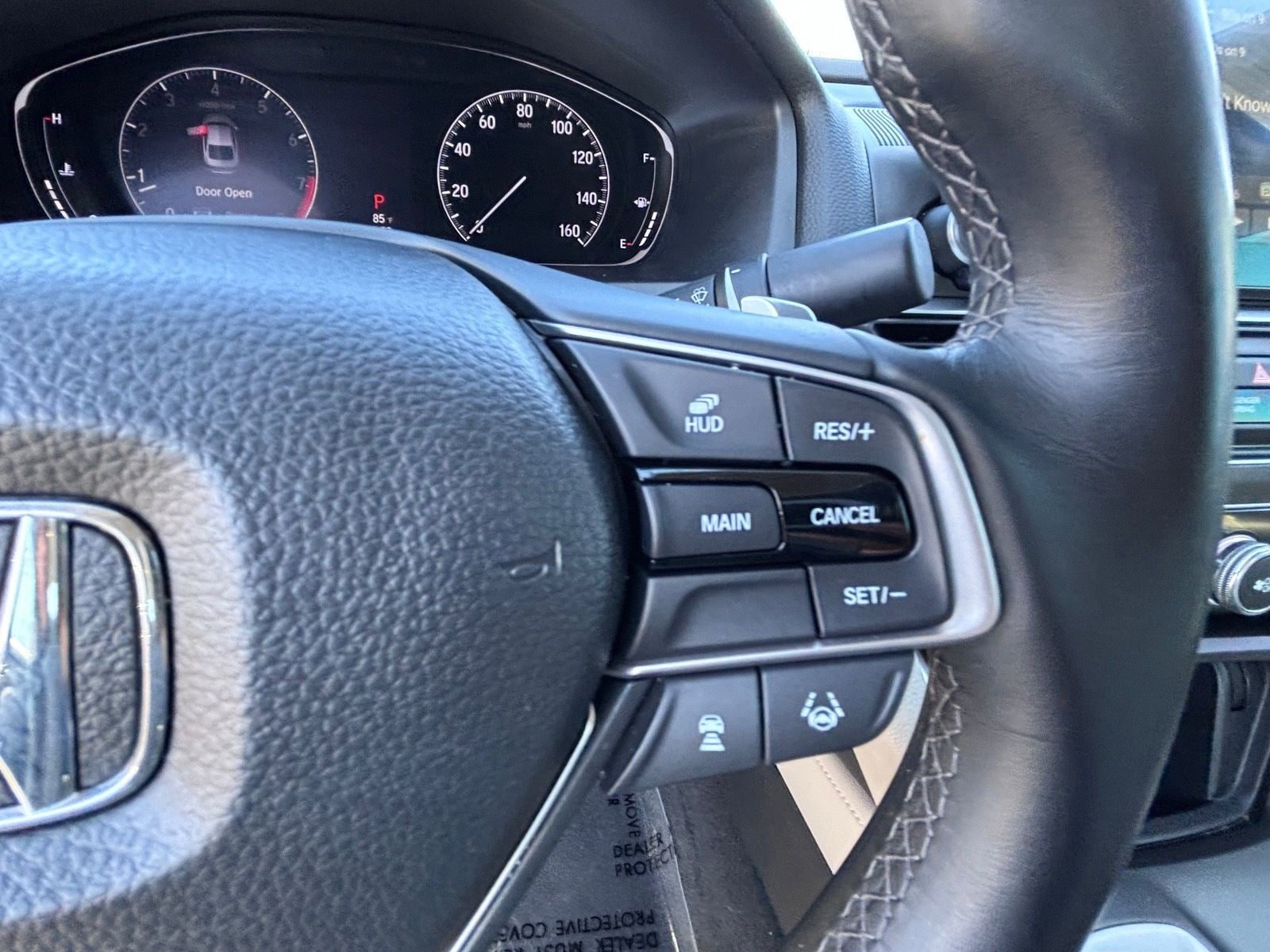 Used 2019 Honda Accord Touring image 25