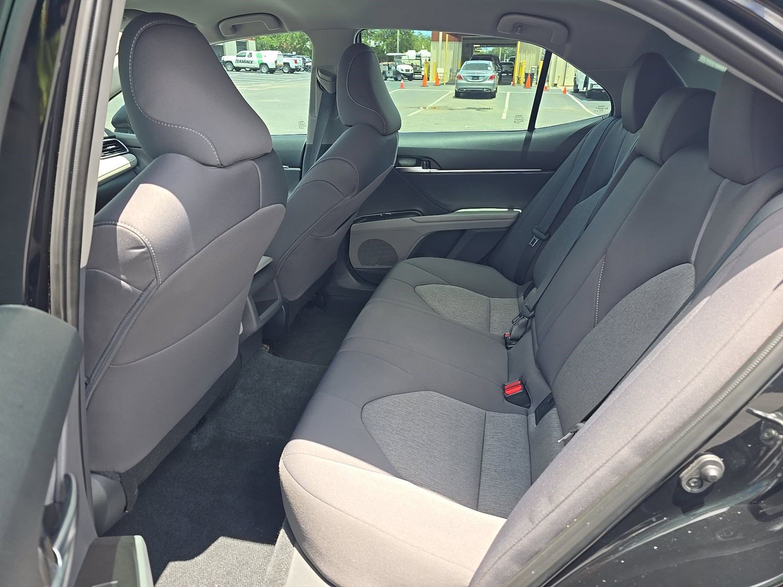 Used 2024 Toyota Camry LE FWD image 17