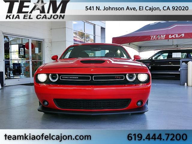 Used 2022 Dodge Challenger R/T RWD image 4