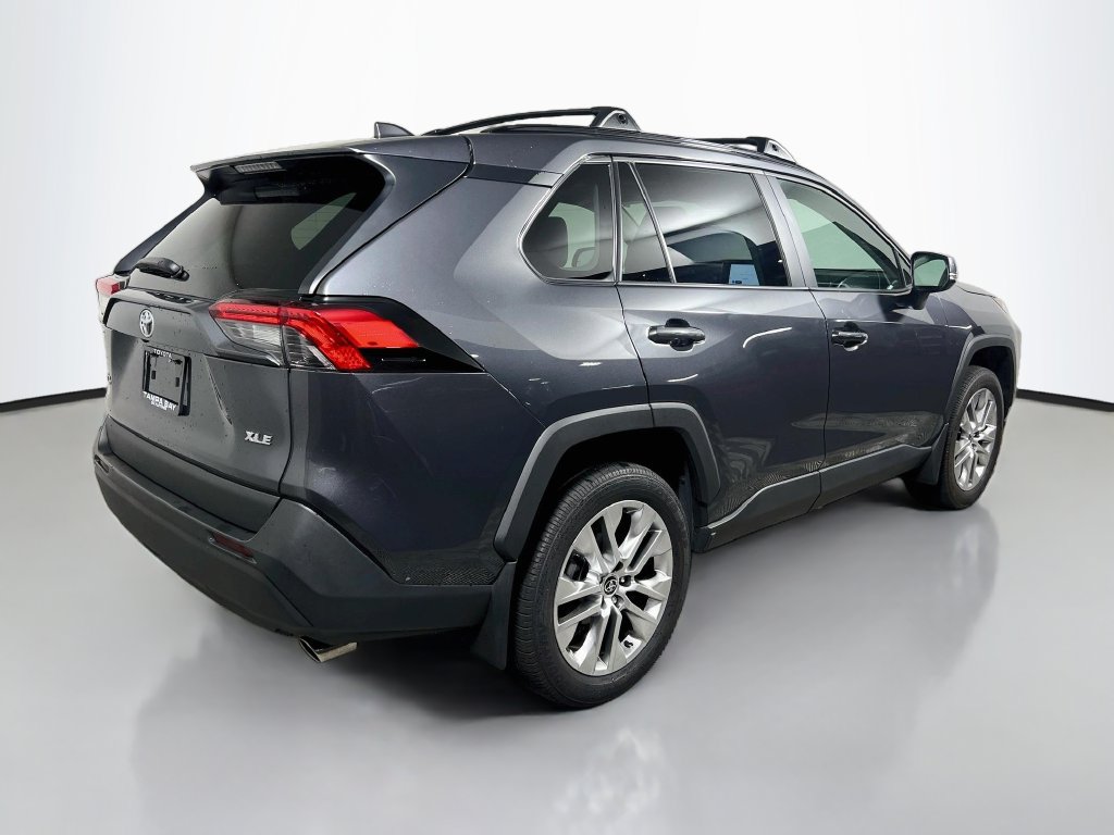 Used 2025 Toyota RAV4 XLE Premium FWD image 3