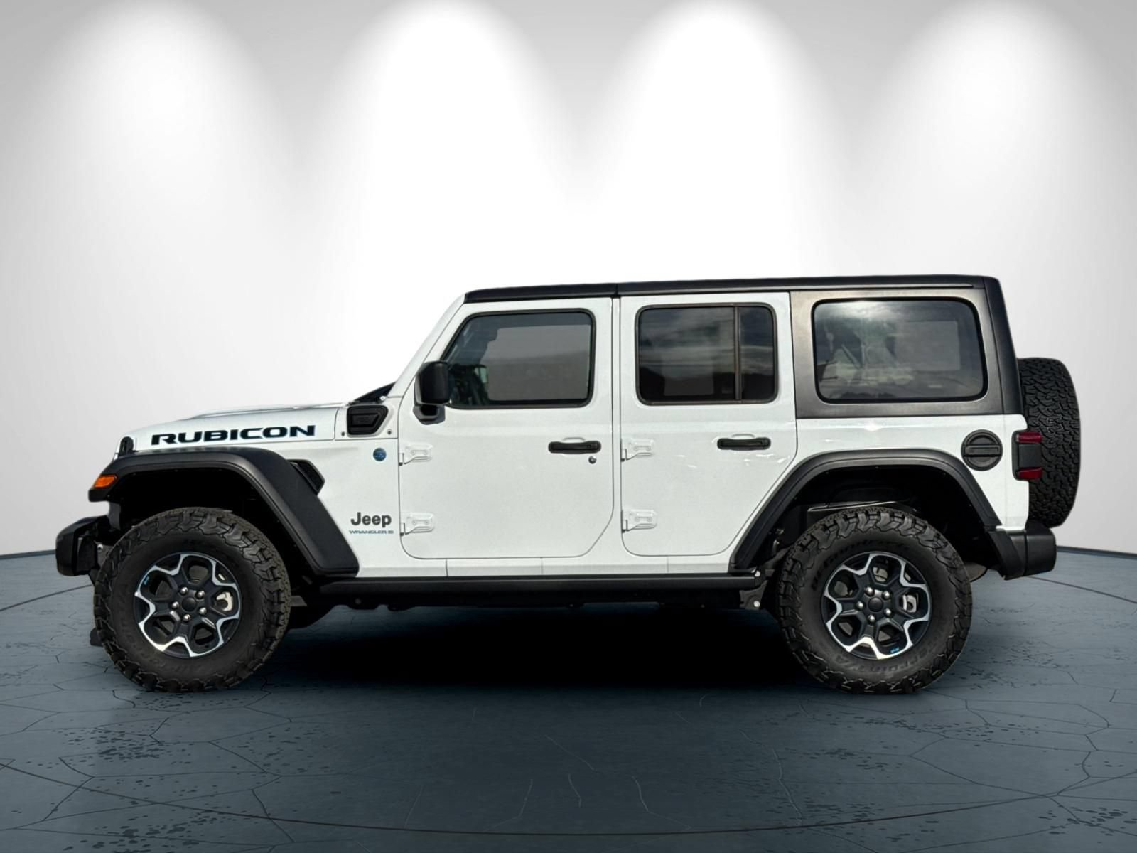 New 2023 Jeep Wrangler Unlimited Rubicon 4xe w/ Cold Weather Group AWD/4WD image 7