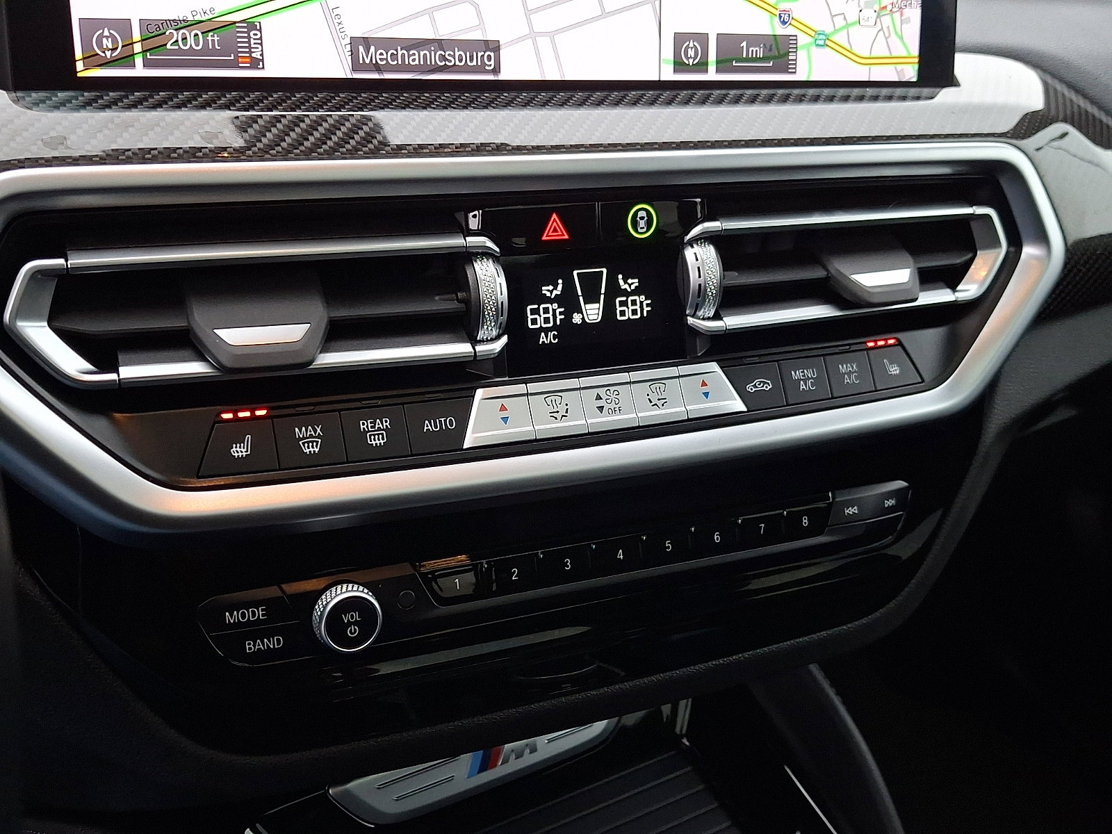 Used 2024 BMW X4 M40i w/ Premium Package image 16