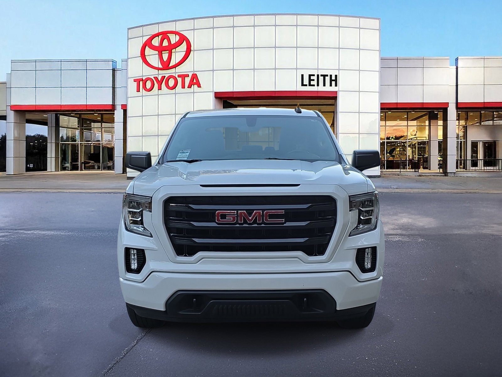 Used 2019 GMC Sierra 1500 Elevation w/ Elevation Value Package image 2