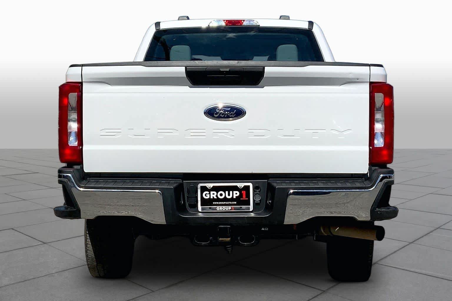 Used 2024 Ford F250 XL w/ FX4 Off-Road Package AWD/4WD image 5