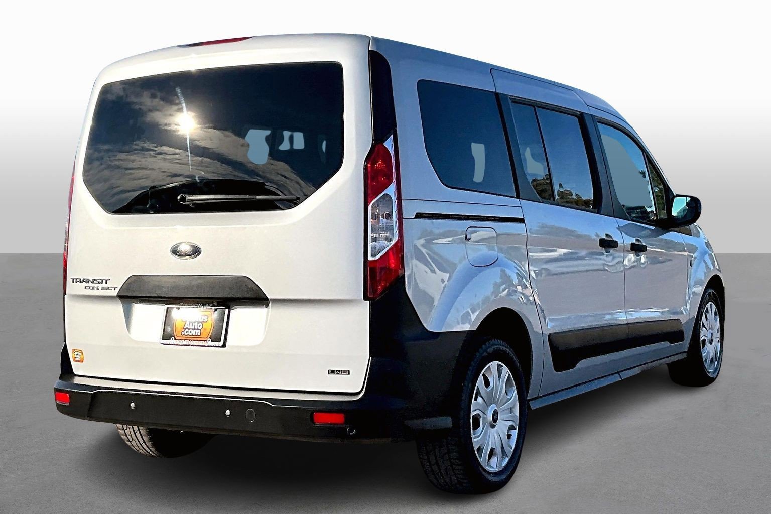 Used 2021 Ford Transit Connect XL image 2