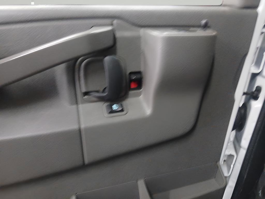 Used 2024 Chevrolet Express 2500 w/ Driver Convenience Package image 14