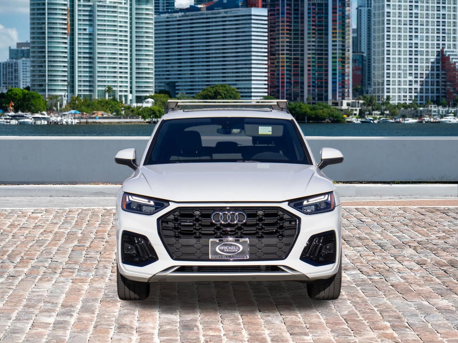 Used 2025 Audi Q5 2.0T Premium image 2