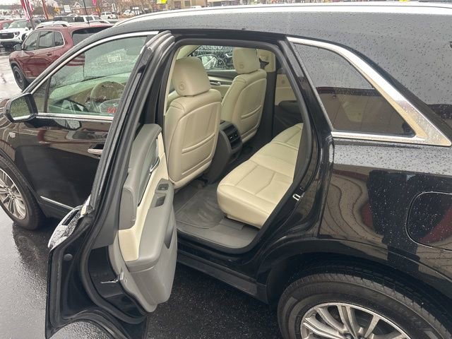Used 2019 Cadillac XT5 Luxury image 11