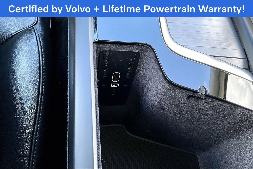 Used 2023 Volvo XC90 B5 Core w/ Protection Package Premier image 33
