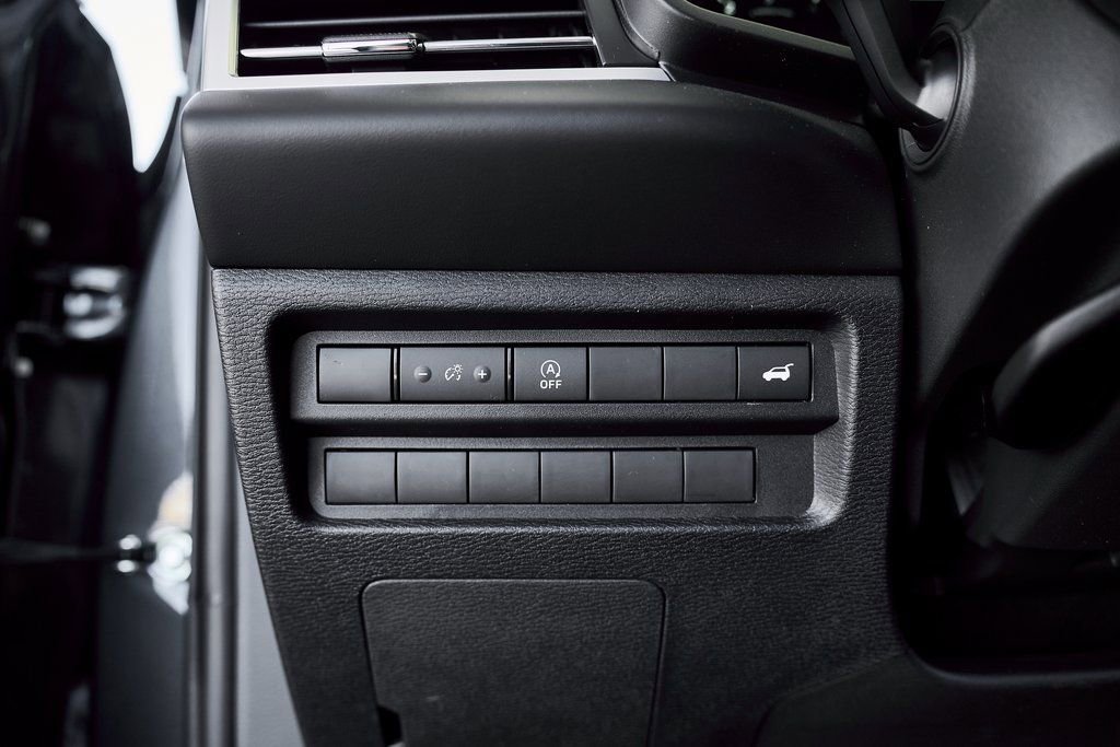New 2026 Mitsubishi Outlander SE FWD image 35