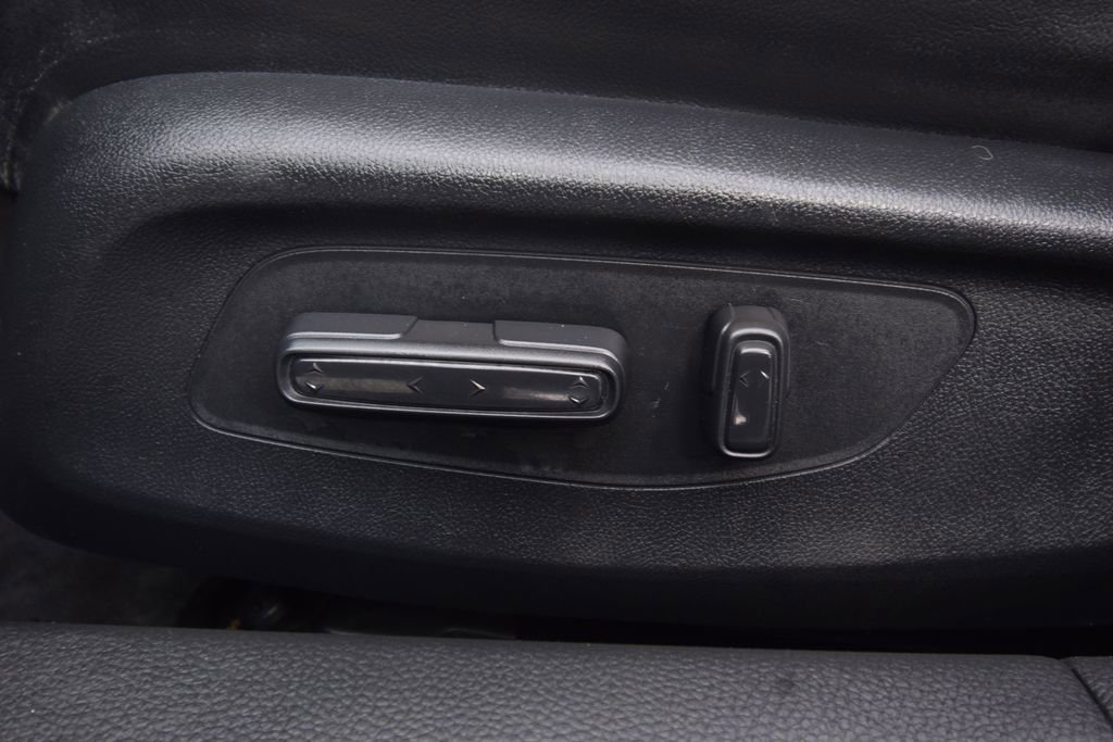 Used 2024 Honda Civic EX-L image 25