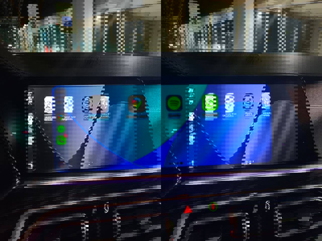 Used 2019 BMW X7 xDrive40i w/ Cold Weather Package image 42