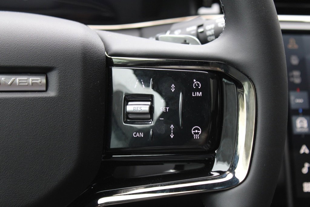 Used 2026 Land Rover Range Rover Evoque S image 19